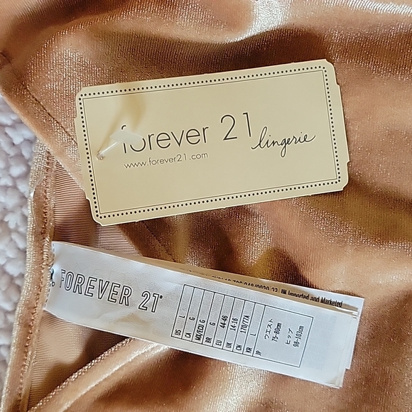 NWT Lingerie Romper - Picture 2 of 4